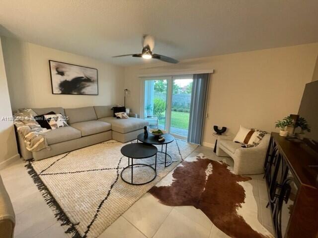 Building Photo - 6823 Broadwater Ln