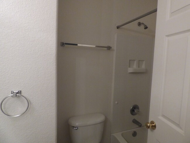 Building Photo - 1596 Meachum Way