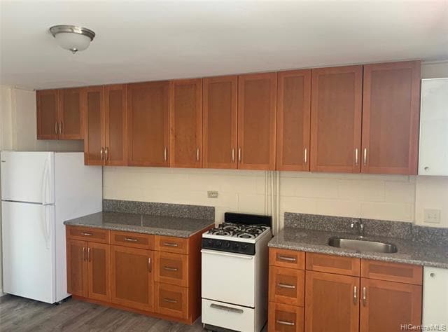 Building Photo - 1433 Pensacola St