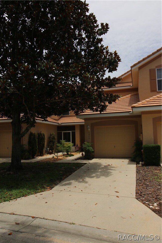 Building Photo - 1600 W Spring Meadow Loop