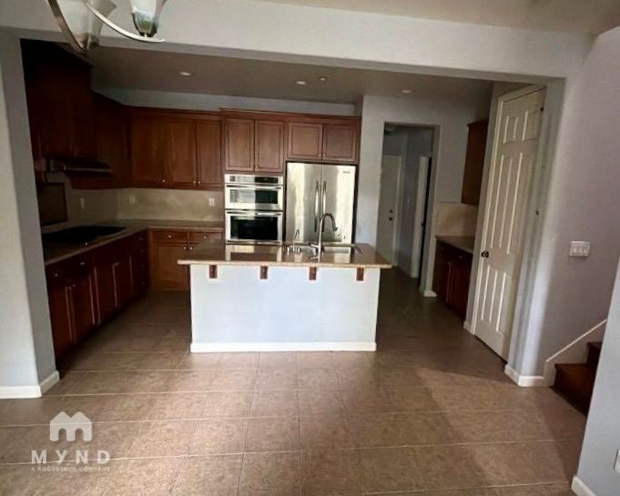 Building Photo - 3126 Fioli Way