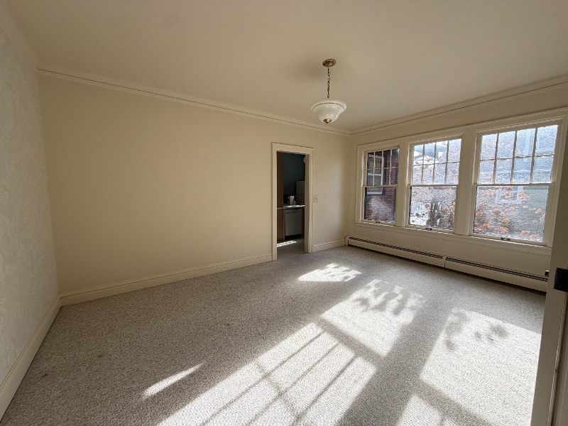 Building Photo - 1155 N Cherry St