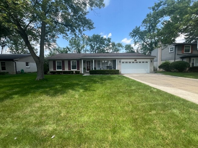 Building Photo - Beautiful Southfield Ranch