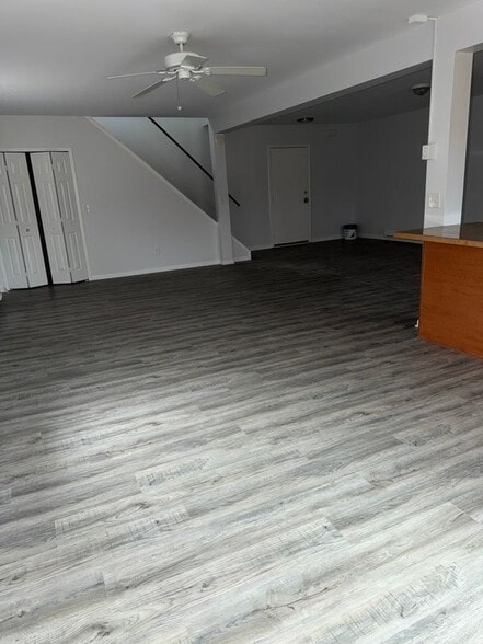 Building Photo - 9492 Linden Rd