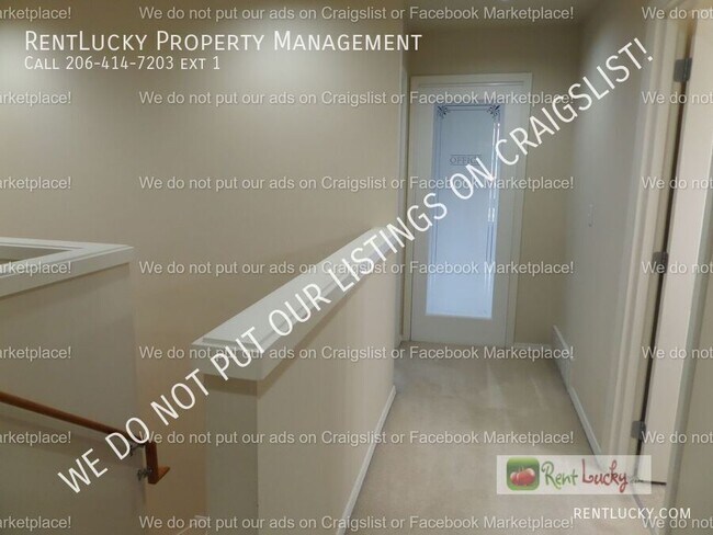 Building Photo - 111 203rd St SE