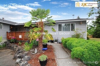 Building Photo - Recently updated two bedroom unit for rent...