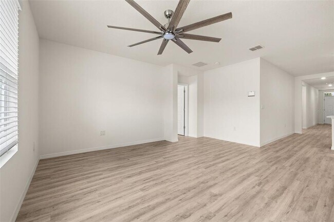 Building Photo - 1078 Clay Blvd