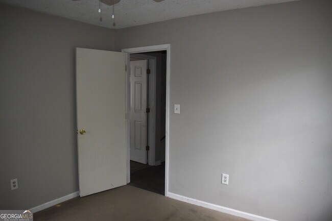 Building Photo - 4342 Barrington Pl