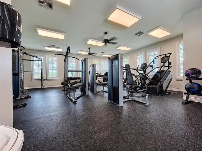 Building Photo - 11152 Leland Groves Dr