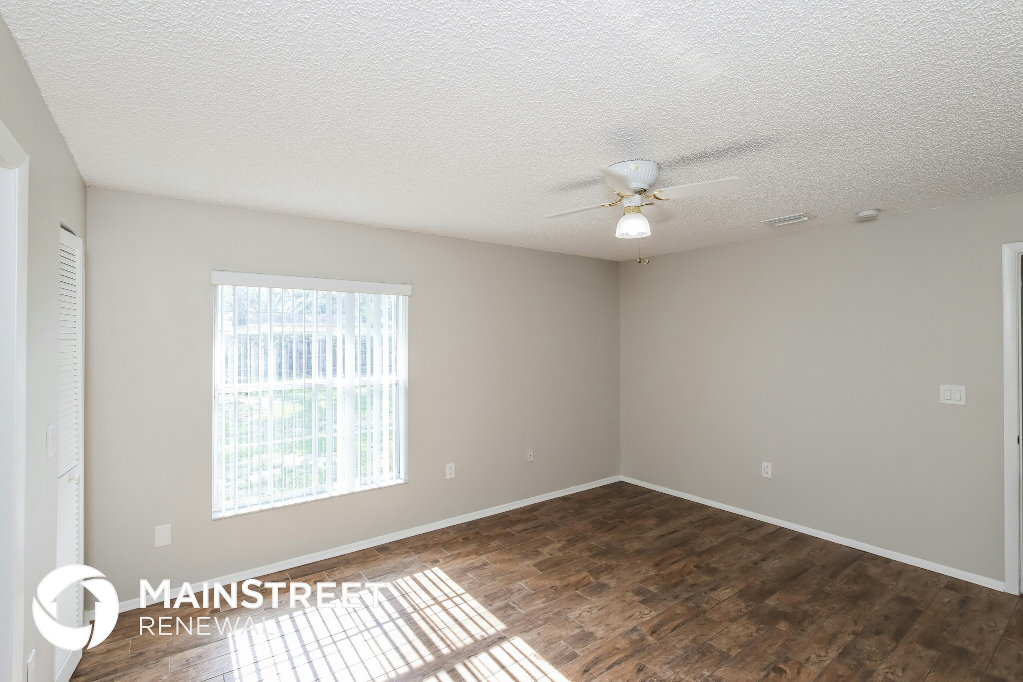 Building Photo - 944 S Kentucky Ave