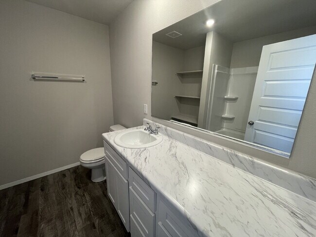 Building Photo - Brand-New 3 Bed, 2 Bath Home for Rent – Ac...