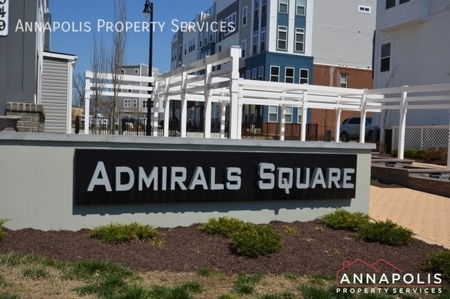 Building Photo - 133 Lejeune Way