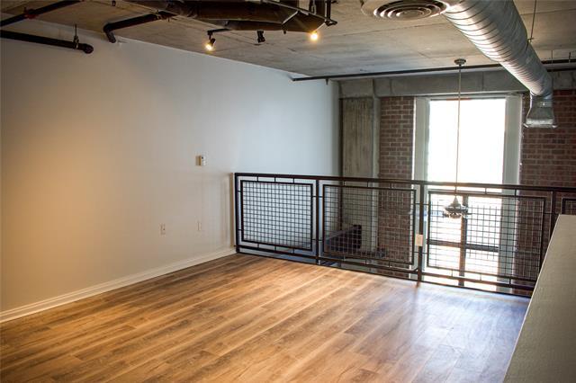 Building Photo - 3110 Thomas Ave