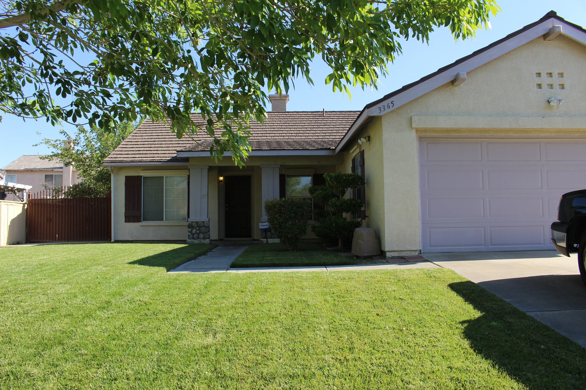 Building Photo - 3365 Summer Breeze Ave