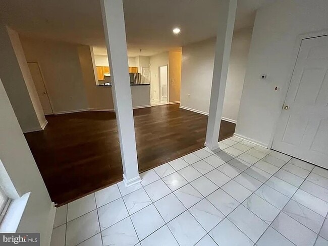 Building Photo - 3044 Irma Ct