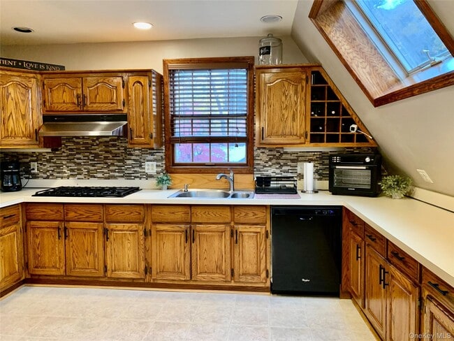 Building Photo - 1 Library Rd