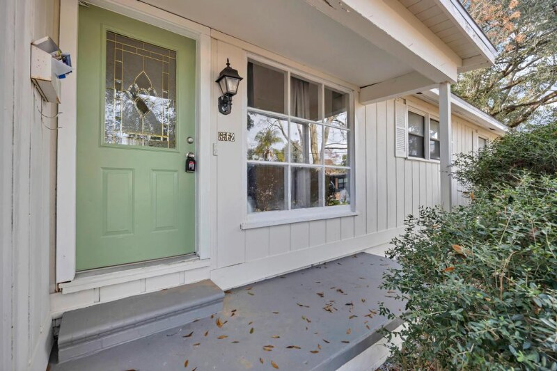 Building Photo - 6562 Ector Ct