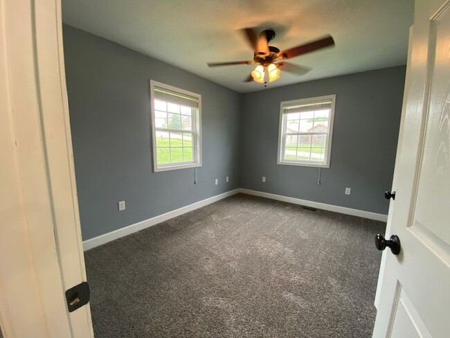 Building Photo - Your Dream Rental Awaits in Osage Hills – ...