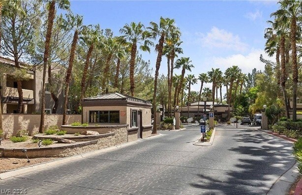 Building Photo - 5250 S Rainbow Blvd