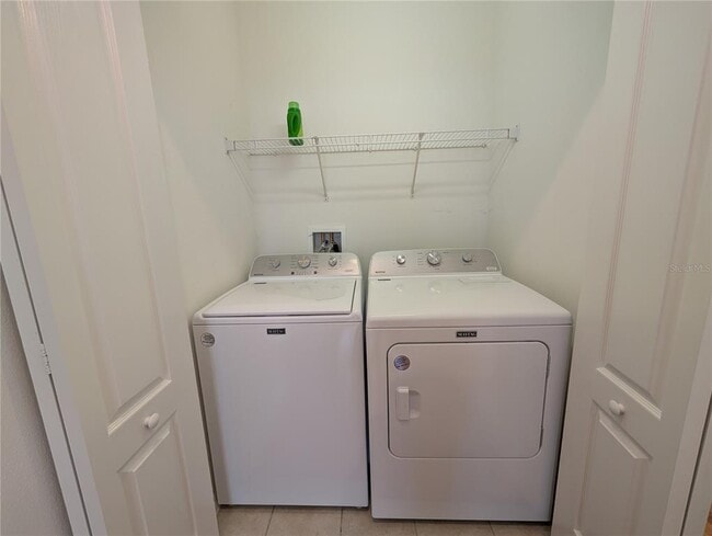 Building Photo - 1076 Jonah Dr