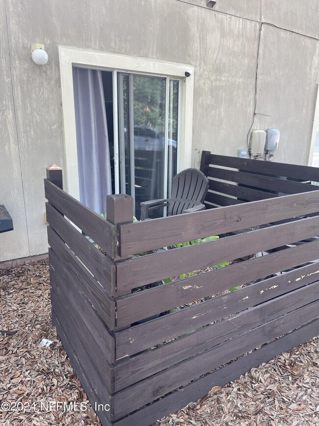 Building Photo - 4727 Playpen Dr