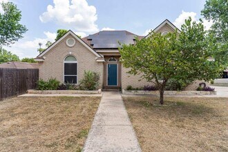 Building Photo - 13213 Villa Park Dr