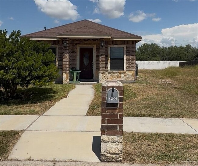 Primary Photo - 3453 Navigator Dr