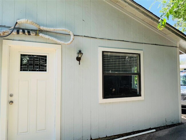 Building Photo - 8101 Williamson Creek Drive