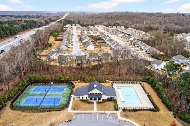 Building Photo - 5377 Fountainhead Ln
