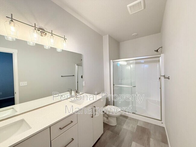 Building Photo - 16332 NE 21st St