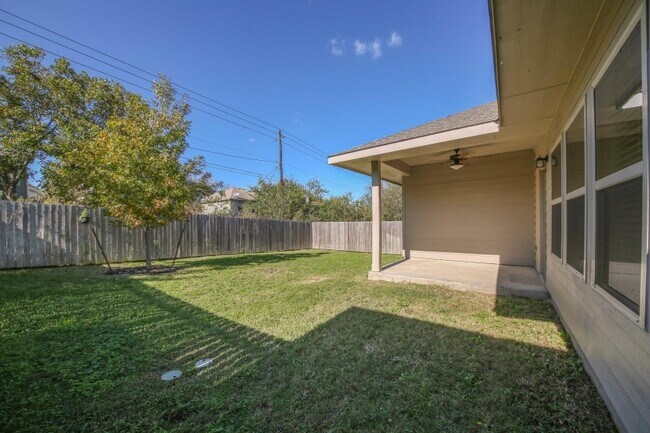 Building Photo - 14002 Madrigal Ln