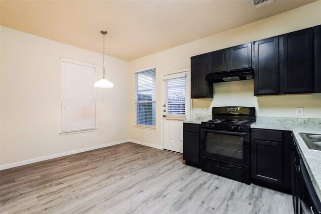 Building Photo - 12150 Pia Drive