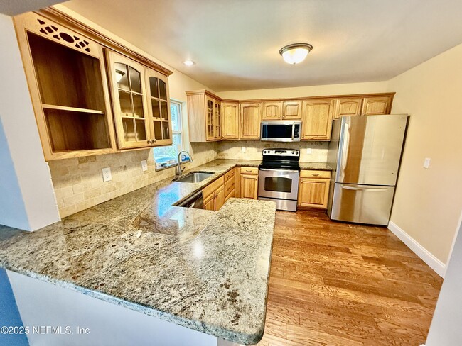 Building Photo - 1129 Alcala Dr