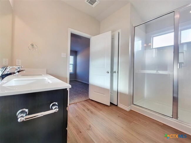 Building Photo - 6314 Matagorda Rd