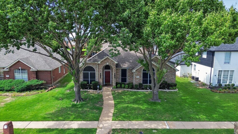 Building Photo - 9906 Ashmont Dr