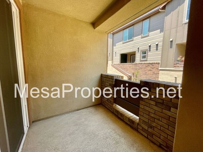 Building Photo - 12166 Chorus Dr