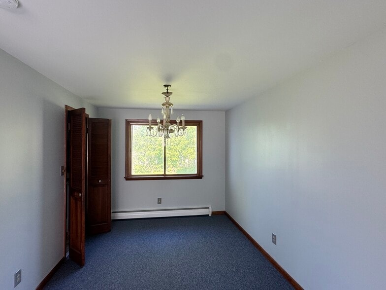 Building Photo - 559 Frankhauser Rd