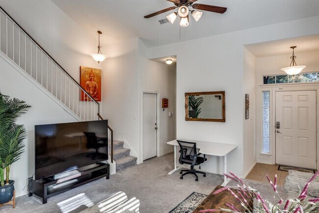 Building Photo - 10300 Laredo Dr