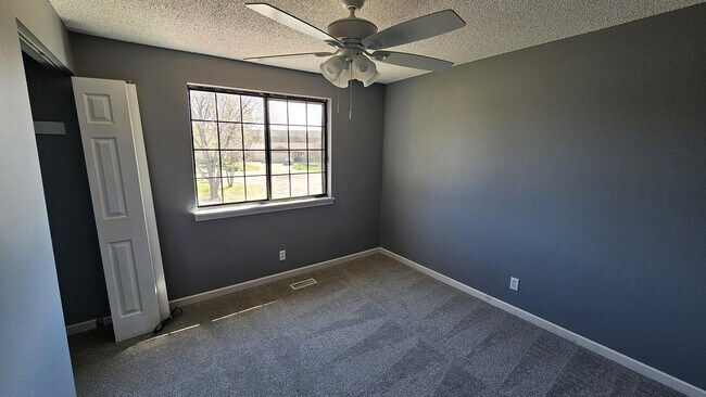 Building Photo - 6834 E Winterberry Cir