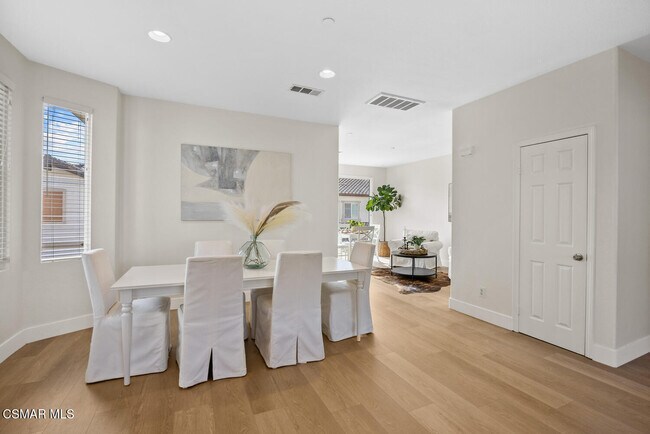 Building Photo - 88 Via Katrina