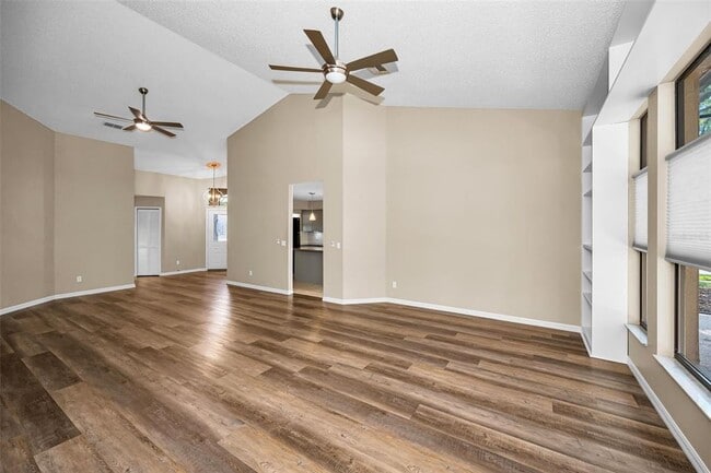 Building Photo - 9307 Palm Haven Ct