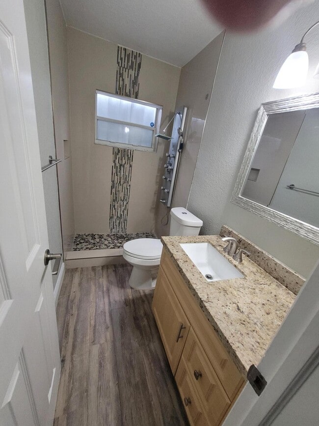 Building Photo - 516 NW 54th St