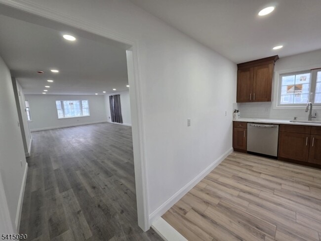 Building Photo - 260 Trenton Ave