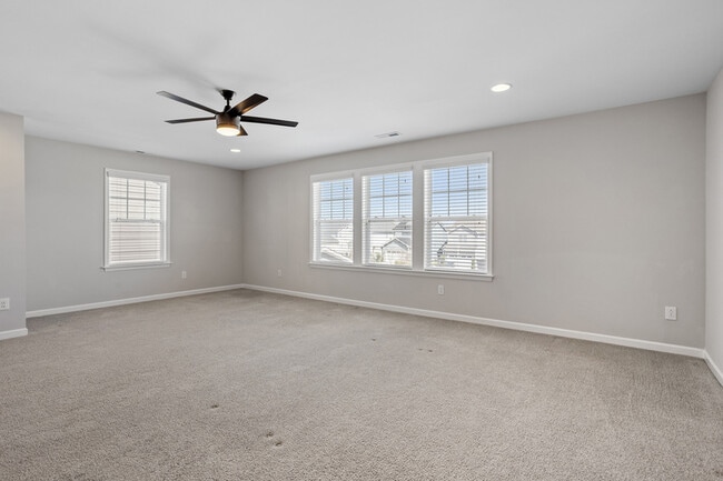 Building Photo - 6512 Perry Creek Rd