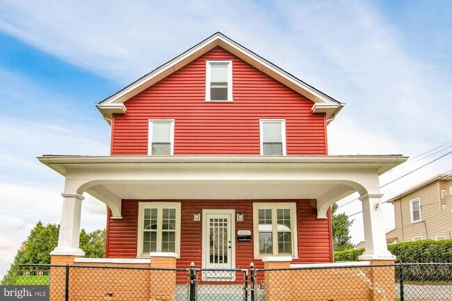 Building Photo - Charming 3 bedroom Home Located in CD East Schools Oberlin area