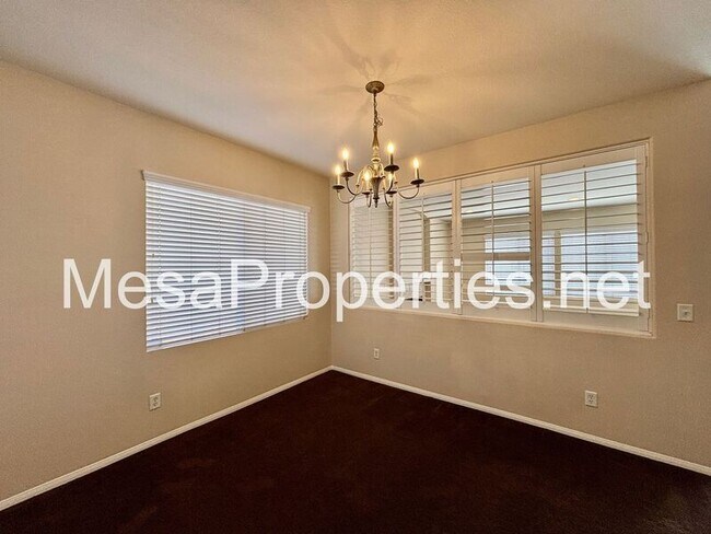 Building Photo - 13535 Silversand St