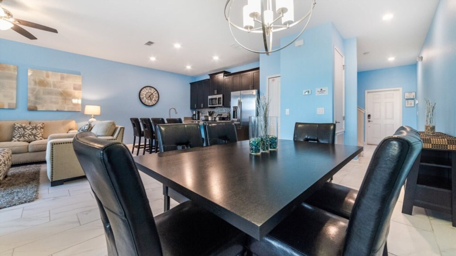 Building Photo - 3063 Gatsby St