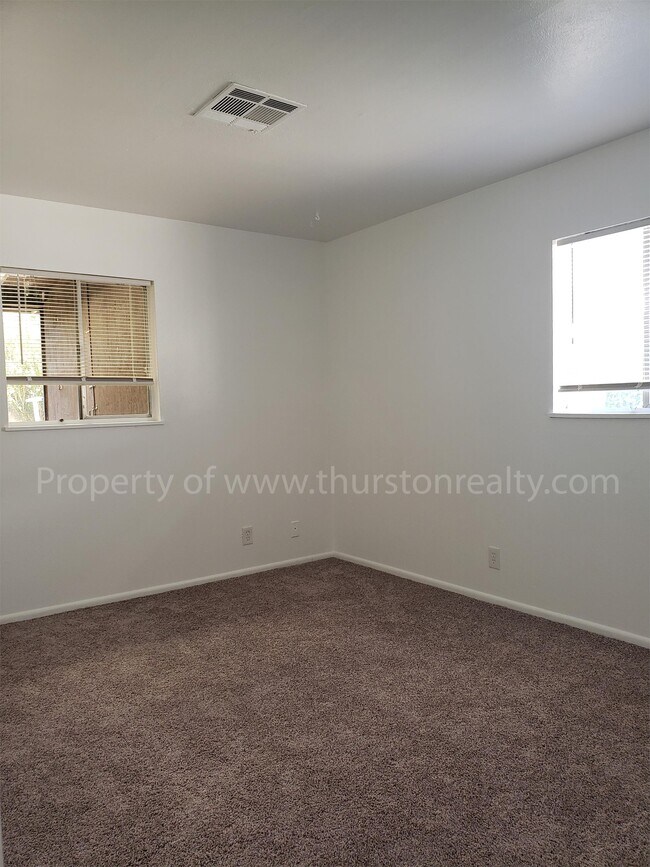 Building Photo - 1020 Wofford Dr