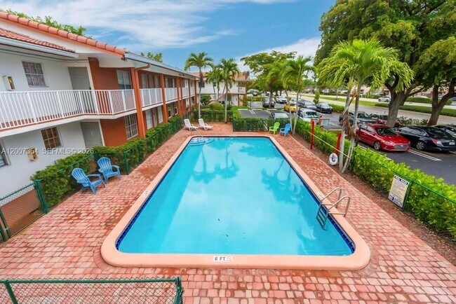 Building Photo - 3100 Coral Springs Dr