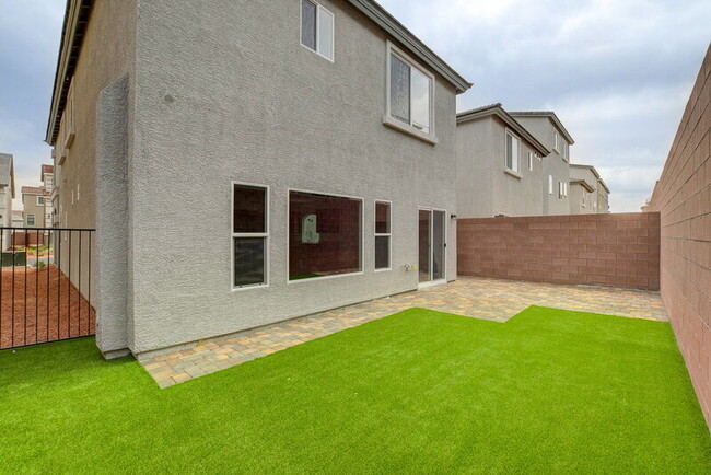 Building Photo - 7027 Jasper Hill Way